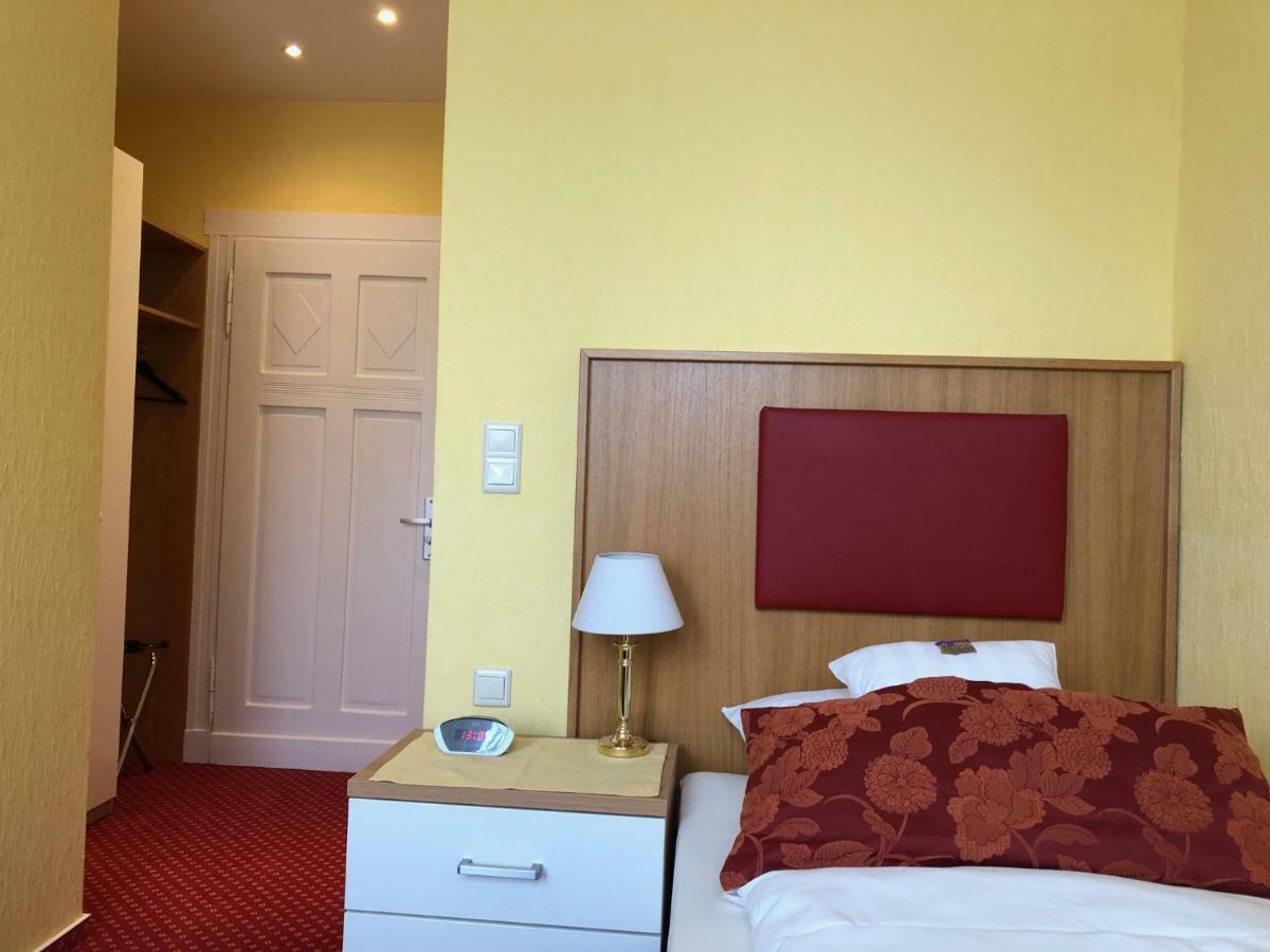 Thermen Hotel Pension Villa Holstein Bad Salzuflen Luaran gambar